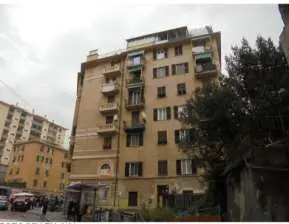 Appartamento via Fereggiano, Genova