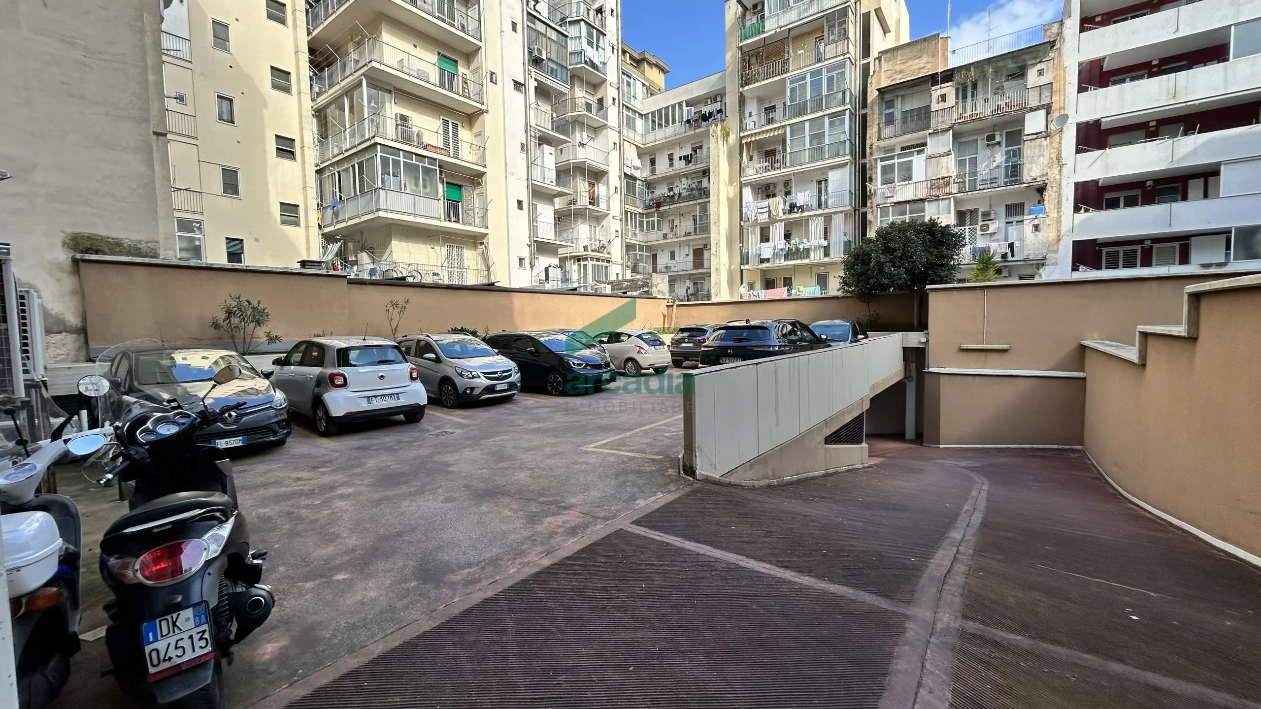 Immagine per Area verde in vendita a Bari via Michele Garruba 47