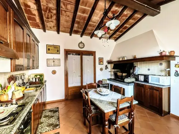 Villa via Colmate Del Cerro 54, Ponte Buggianese