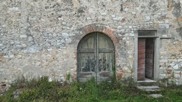 Casale 529, Lucca