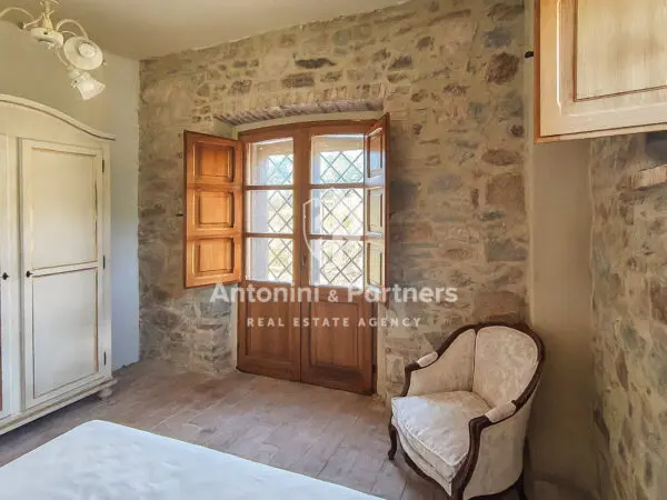 Casale strada Provinciale 373, Todi