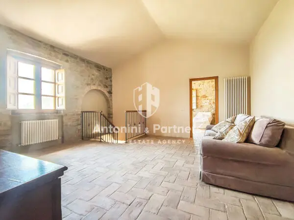 Casale strada Provinciale 373, Todi