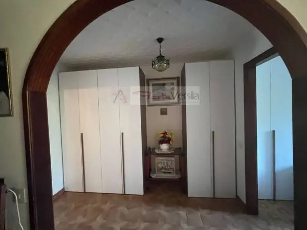 Appartamento via, Massa