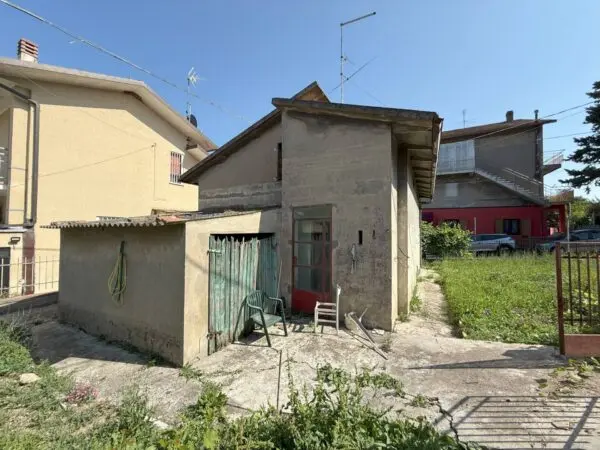 Casa Indipendente via Dell Argine 1, Cattolica