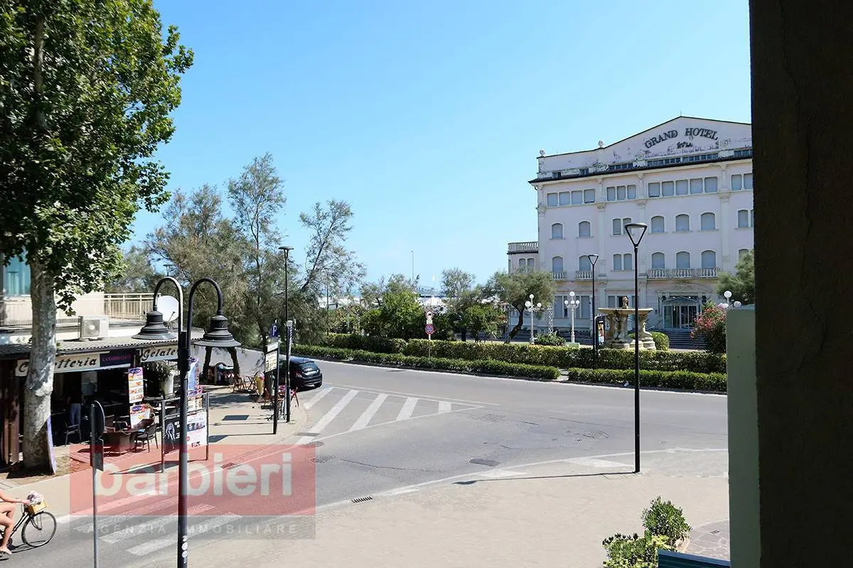 Immagine per Appartamento in vendita a Cervia Lungomare Grazia Deledda 38