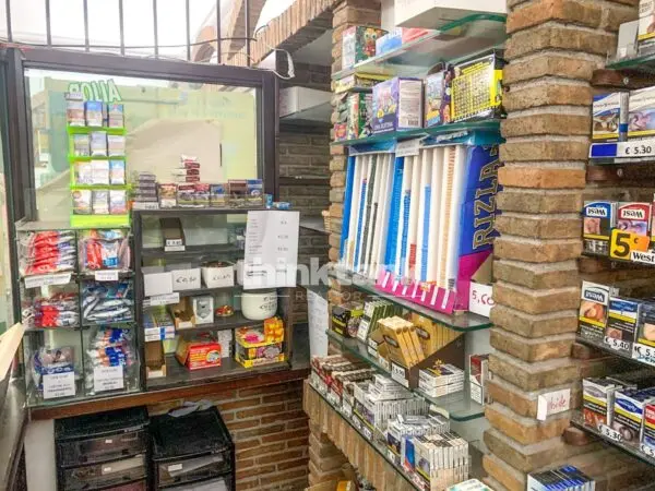 Attività Commerciale via Etnea, Ragalna