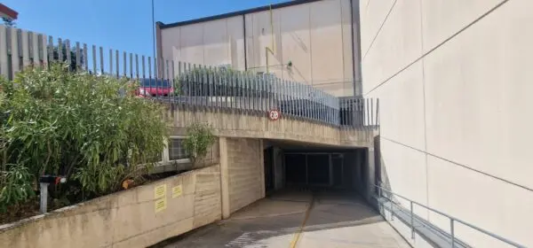 Locale Commerciale via Sebastiano Caboto, Cattolica