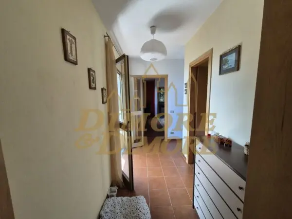 Villa via Per Cambiesso, Intragna