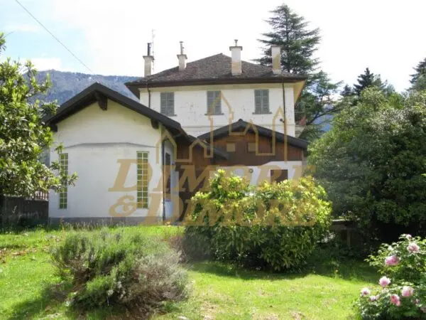 Palazzo - Stabile via Fontana 3, Varzo