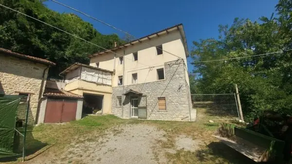 Rustico via Mauro Tesi 112, Zocca