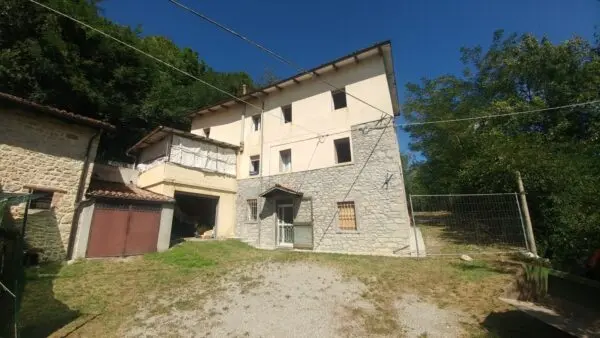 Rustico via Mauro Tesi 112, Zocca