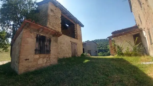 Rustico via Calizzano 803, Zocca