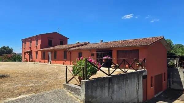 Casale strada Bonifica 150, Montecchio
