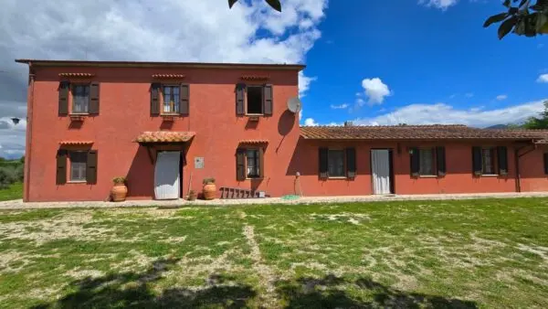 Casale strada Bonifica 150, Montecchio
