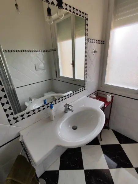 Monolocale 19, Rapallo