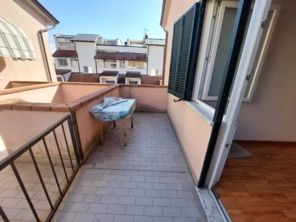Monolocale via Persio, Ameglia