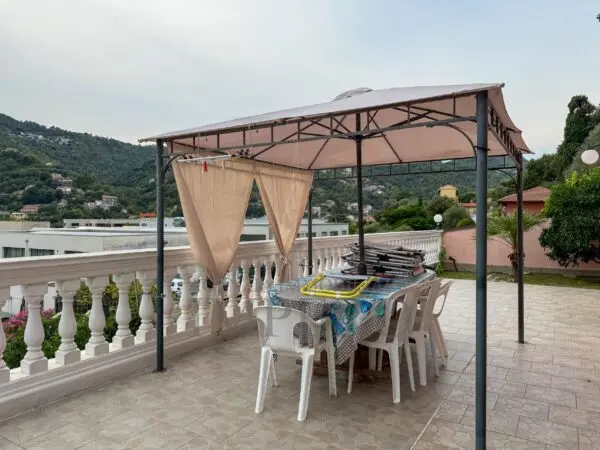 Villa via Del Commercio 1, Camporosso
