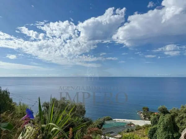 Area Verde corso Mentone 37, Ventimiglia