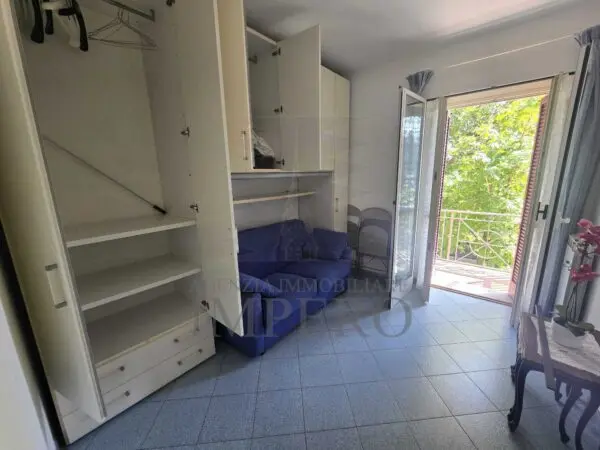 Trilocale via Romana 100, Bordighera
