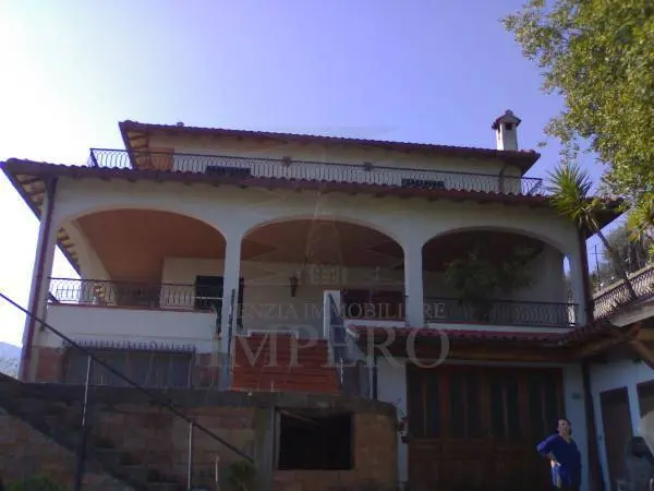 Villa via Nappio, Ventimiglia