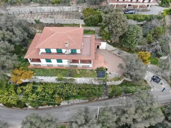 Villa via Nappio, Ventimiglia