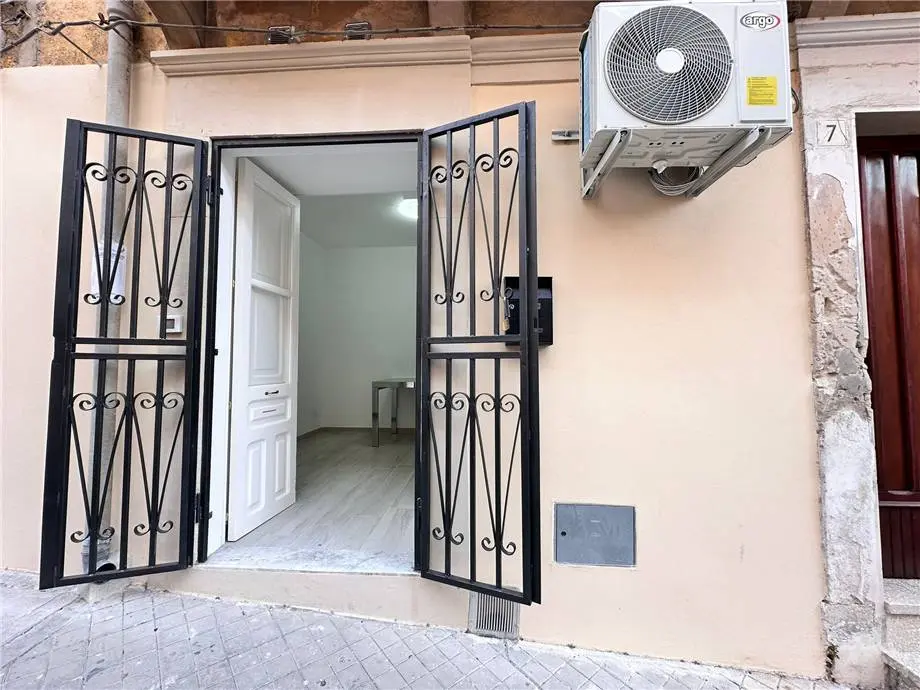 Immagine per Casa indipendente in vendita a Noto via Antonio Sofia