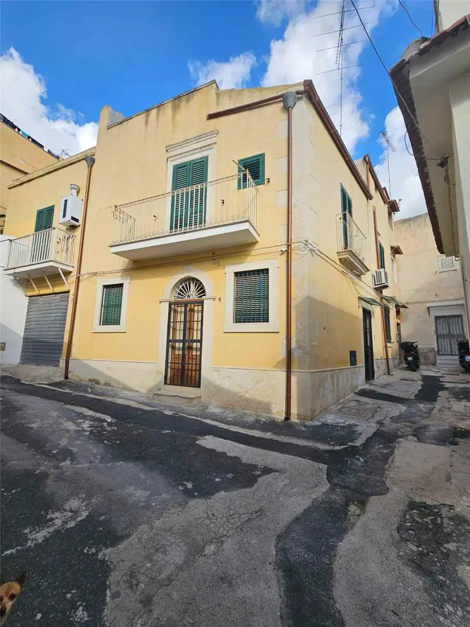 Immagine per Casa indipendente in vendita a Noto via Zanardelli