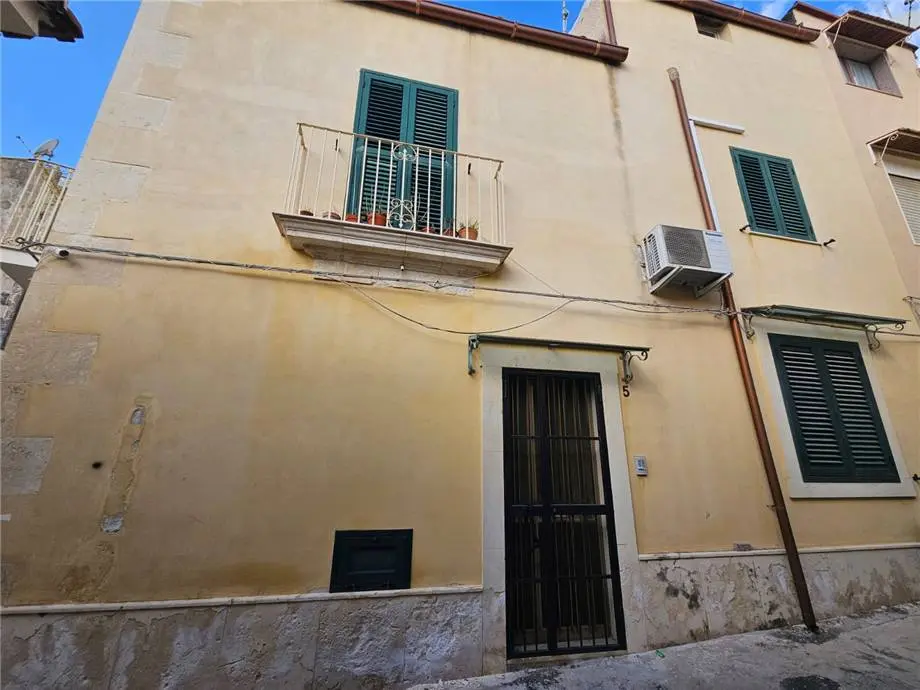 Immagine per Casa indipendente in vendita a Noto via Zanardelli