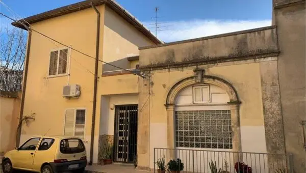 Casa Indipendente via Corrado Avolio, Noto