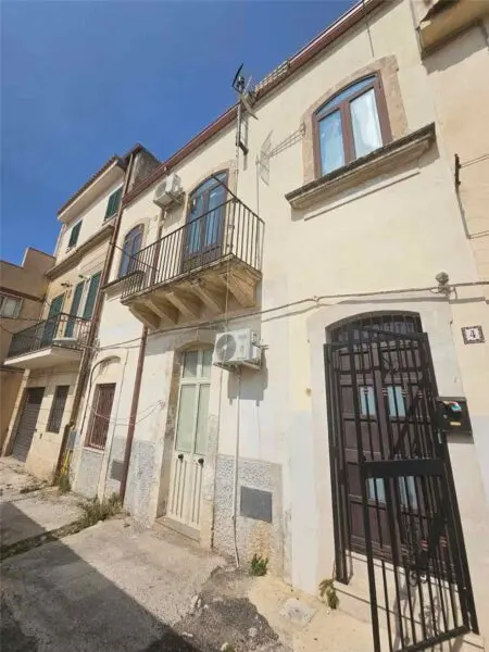 Casa Indipendente via Vico Mentana, Noto