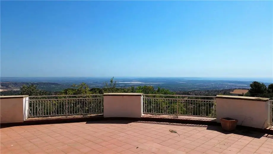 Immagine per Villa in vendita a Noto via Via Cugni Stallaini