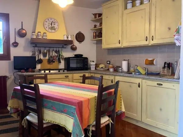 Appartamento via Thures, Cesana Torinese
