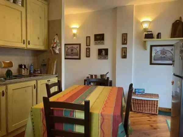 Appartamento via Thures, Cesana Torinese