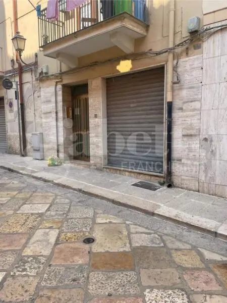 Magazzino via Municipio, Barletta