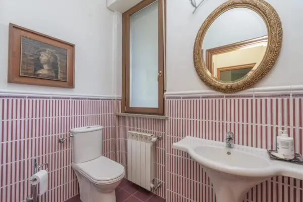 Villa strada Al Traforo Di Pino, Torino