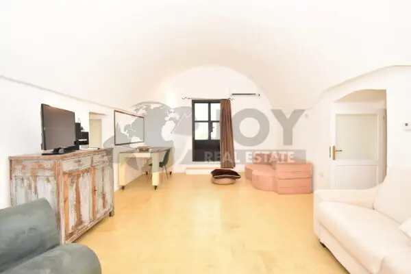 Villa via Carlo Donat Cattin 63, Specchia