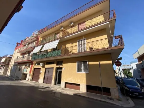 Bilocale via Giovanni Verga 8, Modugno