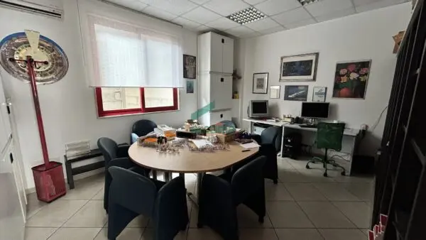 Immagine per Industriale in vendita a Modugno strada Provinciale 231