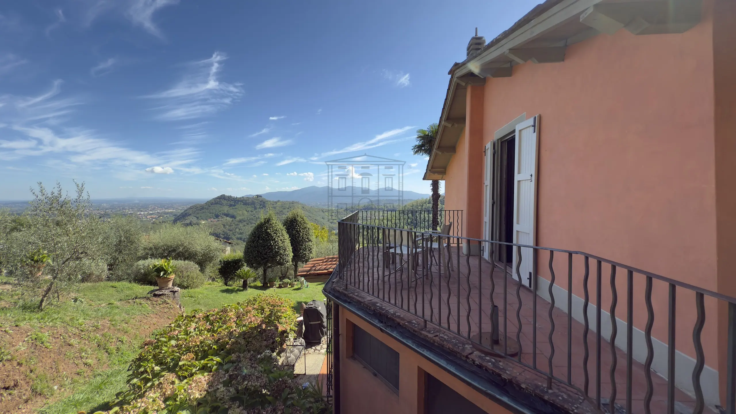 Immagine per Rustico in vendita a Lucca via Di Mastiano E Gugliano 1024