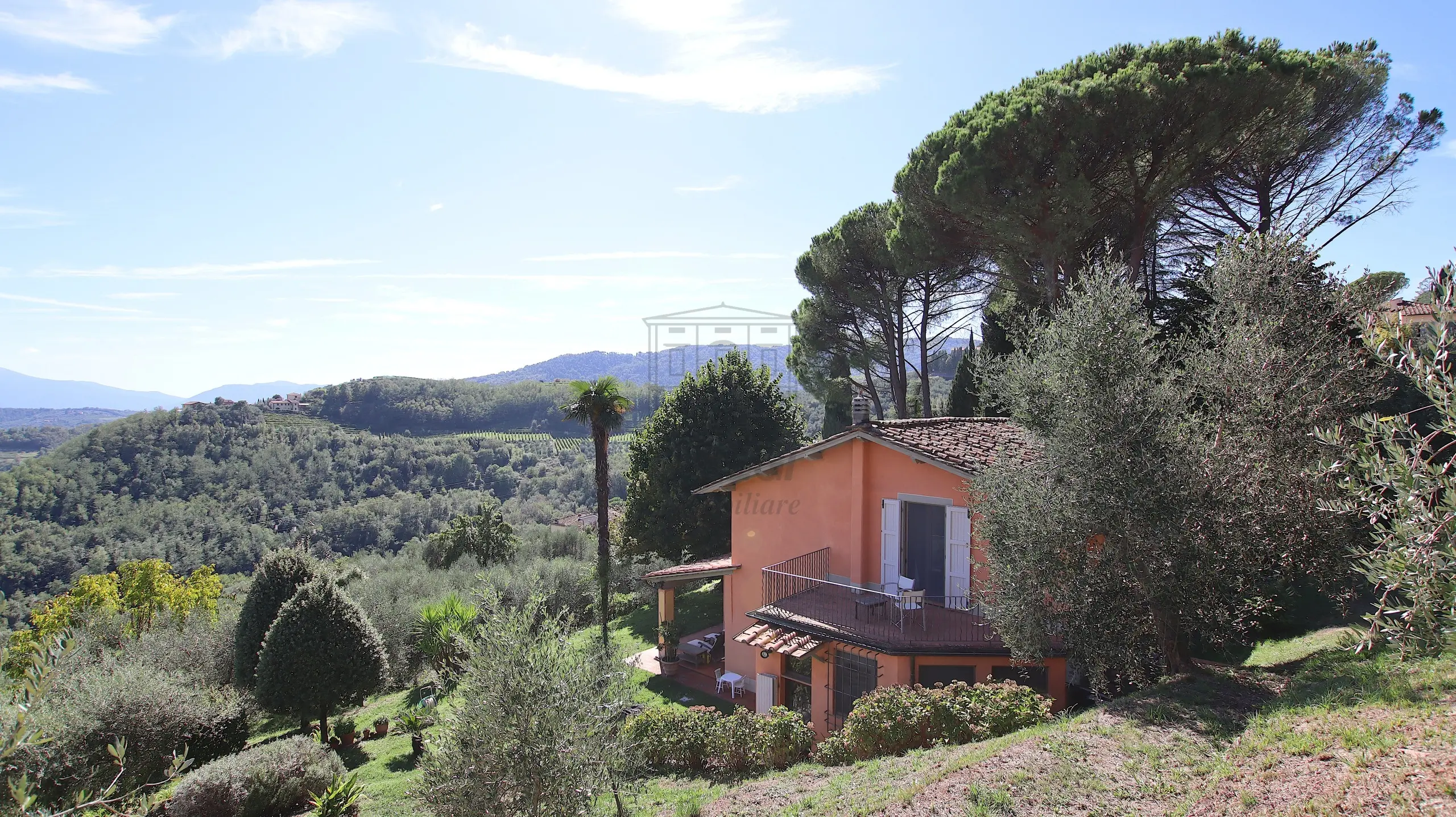 Immagine per Rustico in vendita a Lucca via Di Mastiano E Gugliano 1024