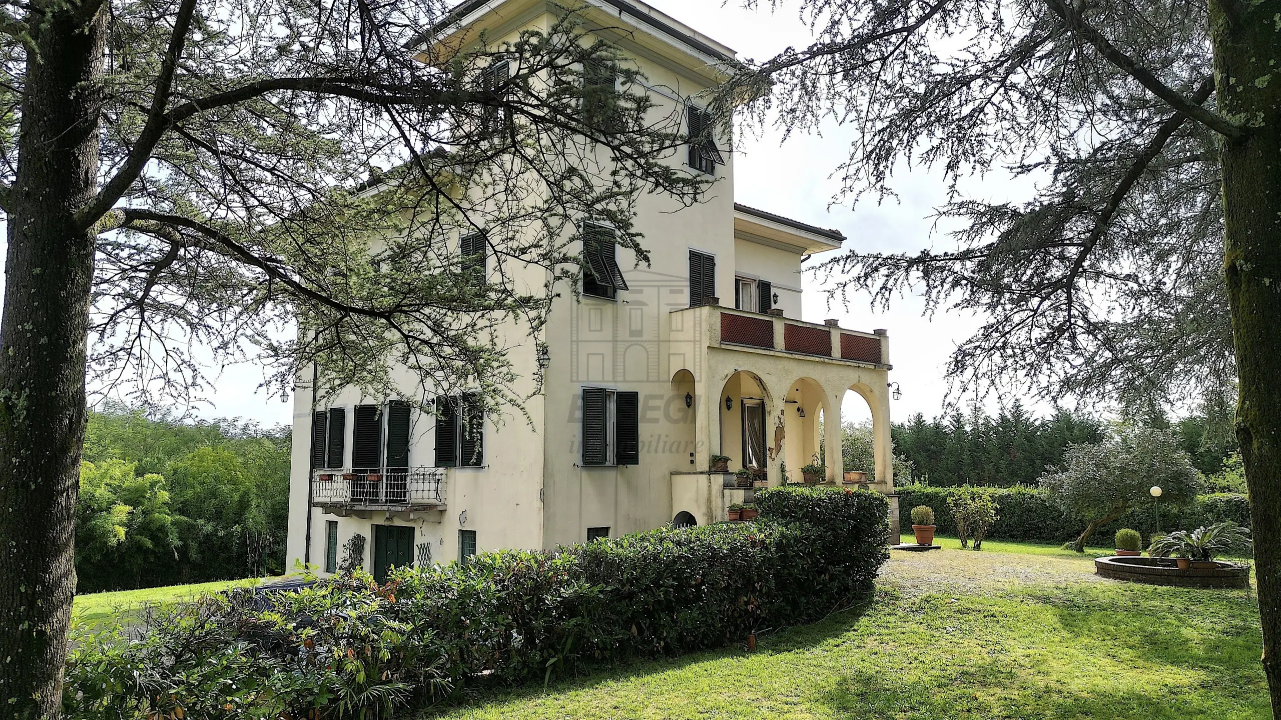 Immagine per Villa in vendita a Lucca via Traversa I 248