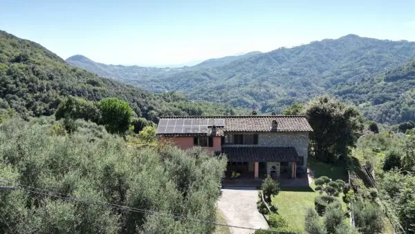 Rustico via Località Pieve Di Cerreto 3, Borgo A Mozzano