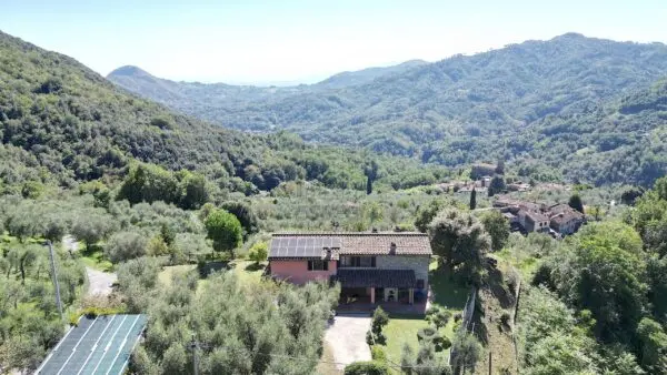 Rustico via Località Pieve Di Cerreto 3, Borgo A Mozzano