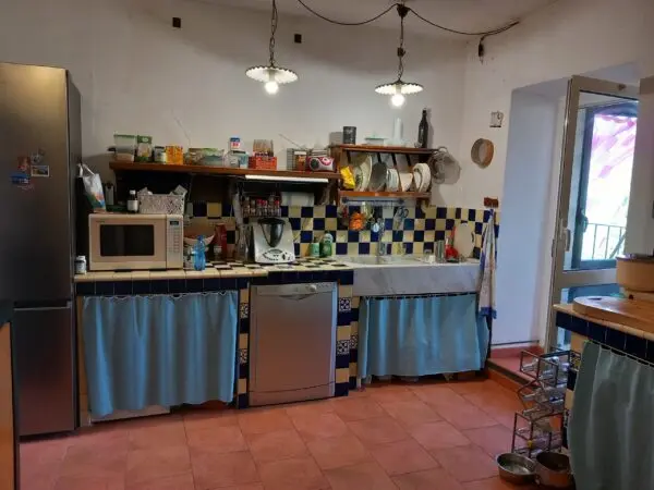 Quadrilocale via Bradia, Sarzana