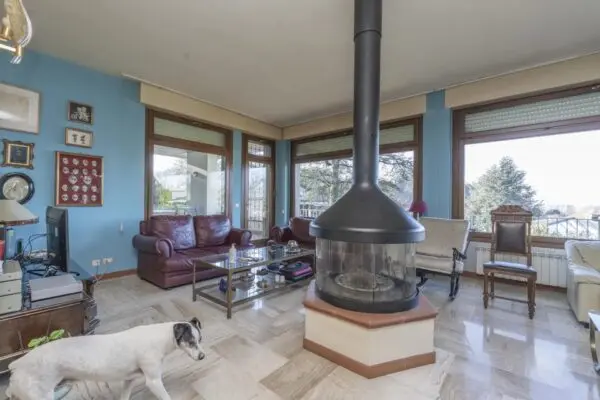 Villa strada Al Traforo Di Pino, Torino