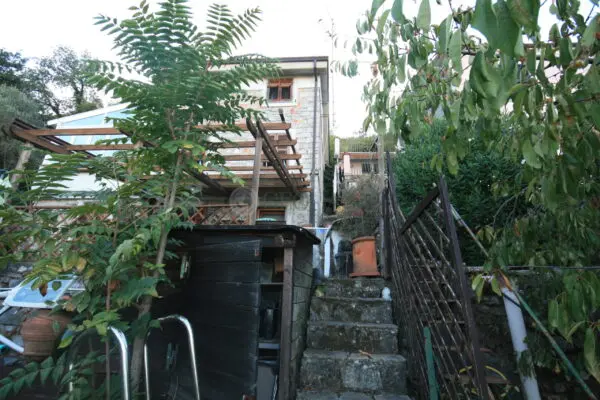 Villa Trifamiliare via Fabio Filzi 303, La Spezia