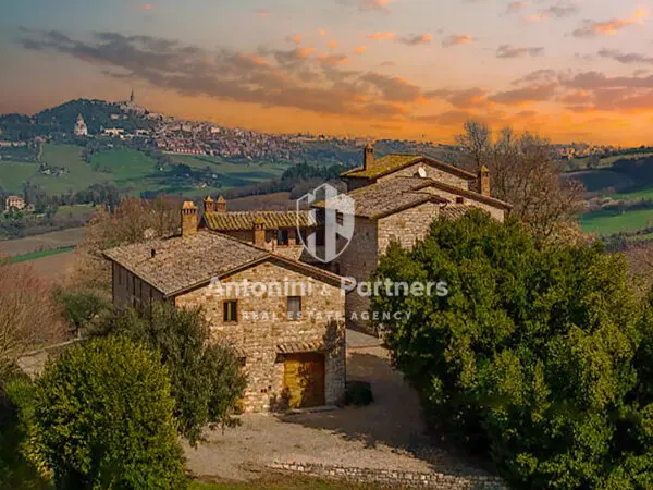 Casale strada Provinciale 380, Todi
