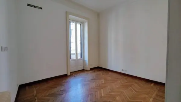Appartamento via Spartaco 10, Milano