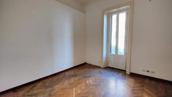 Appartamento via Spartaco 10, Milano