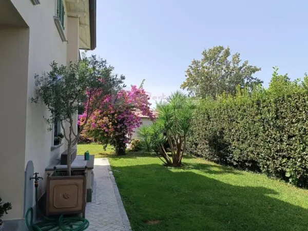 Villa via, Forte Dei Marmi